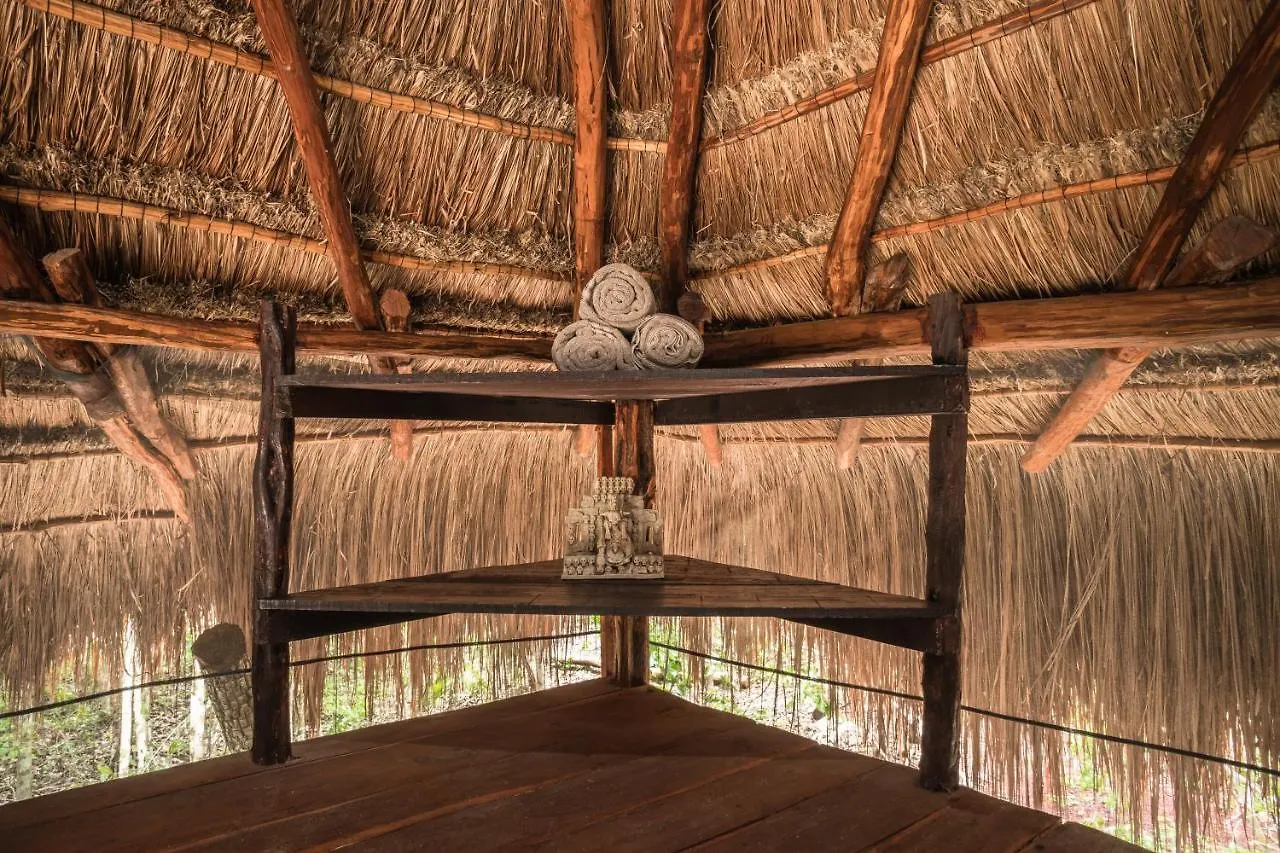 Lodge Blue Monkey Chemuyil Villa Mexico